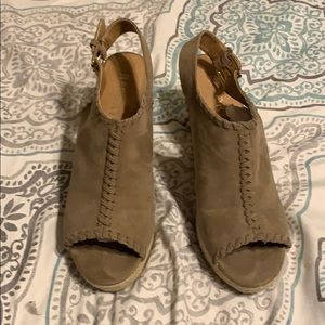 Report Cream Suede Espadrilles